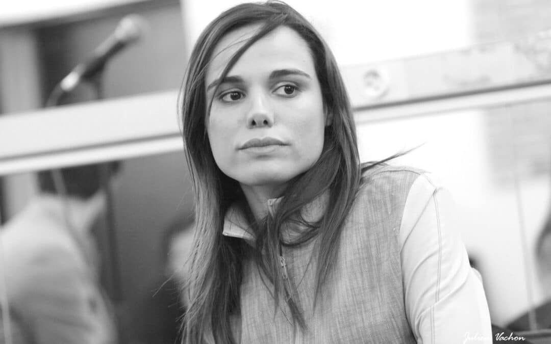 Melissa Mars : parcours d’une artiste plurielle entre chanson, pop et création scénique