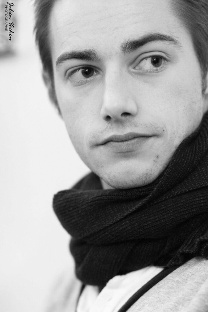 Jérémy Charvet, artiste à l'atelier de Cédric
