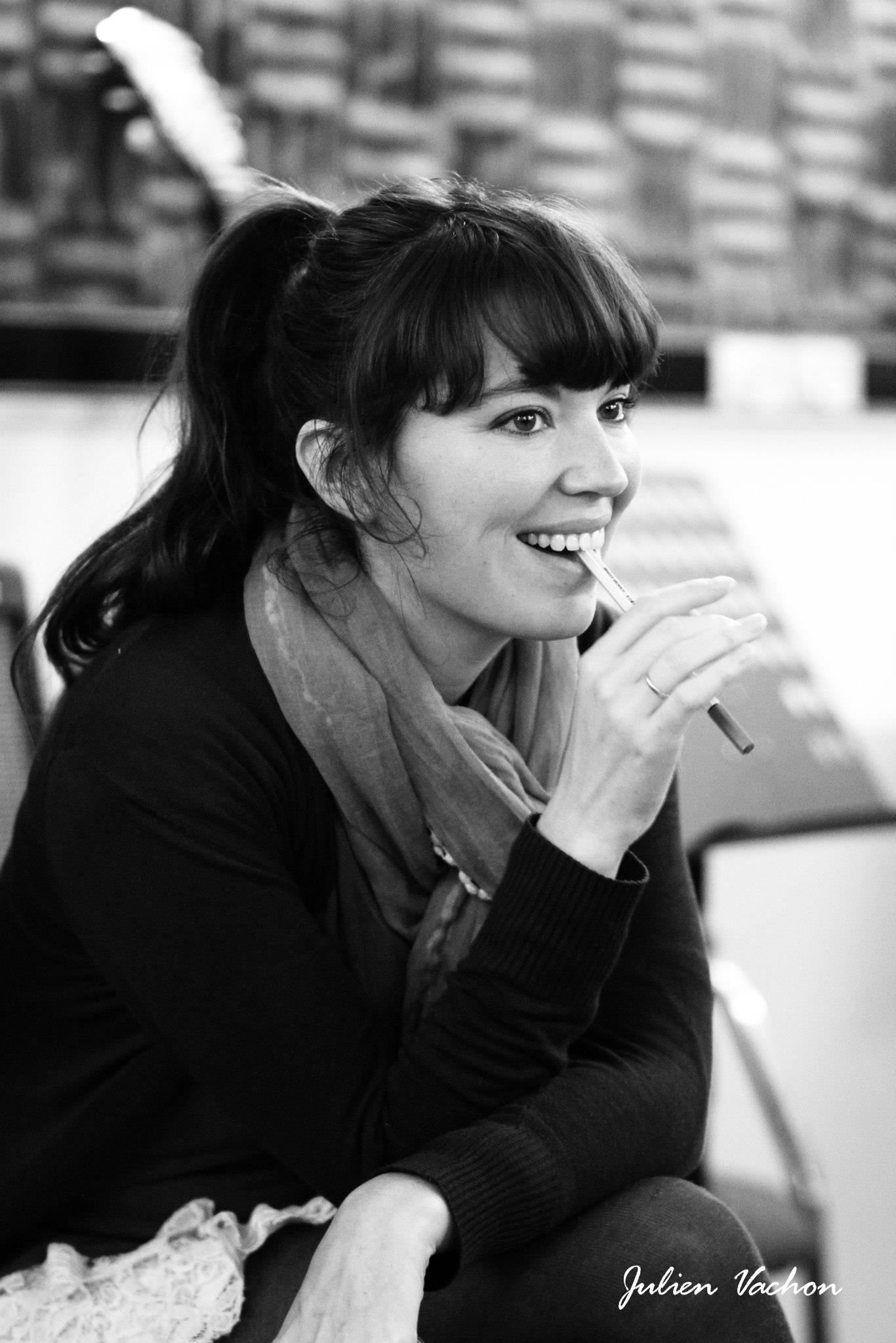 Emily Pello, artiste à l’atelier de Cédric