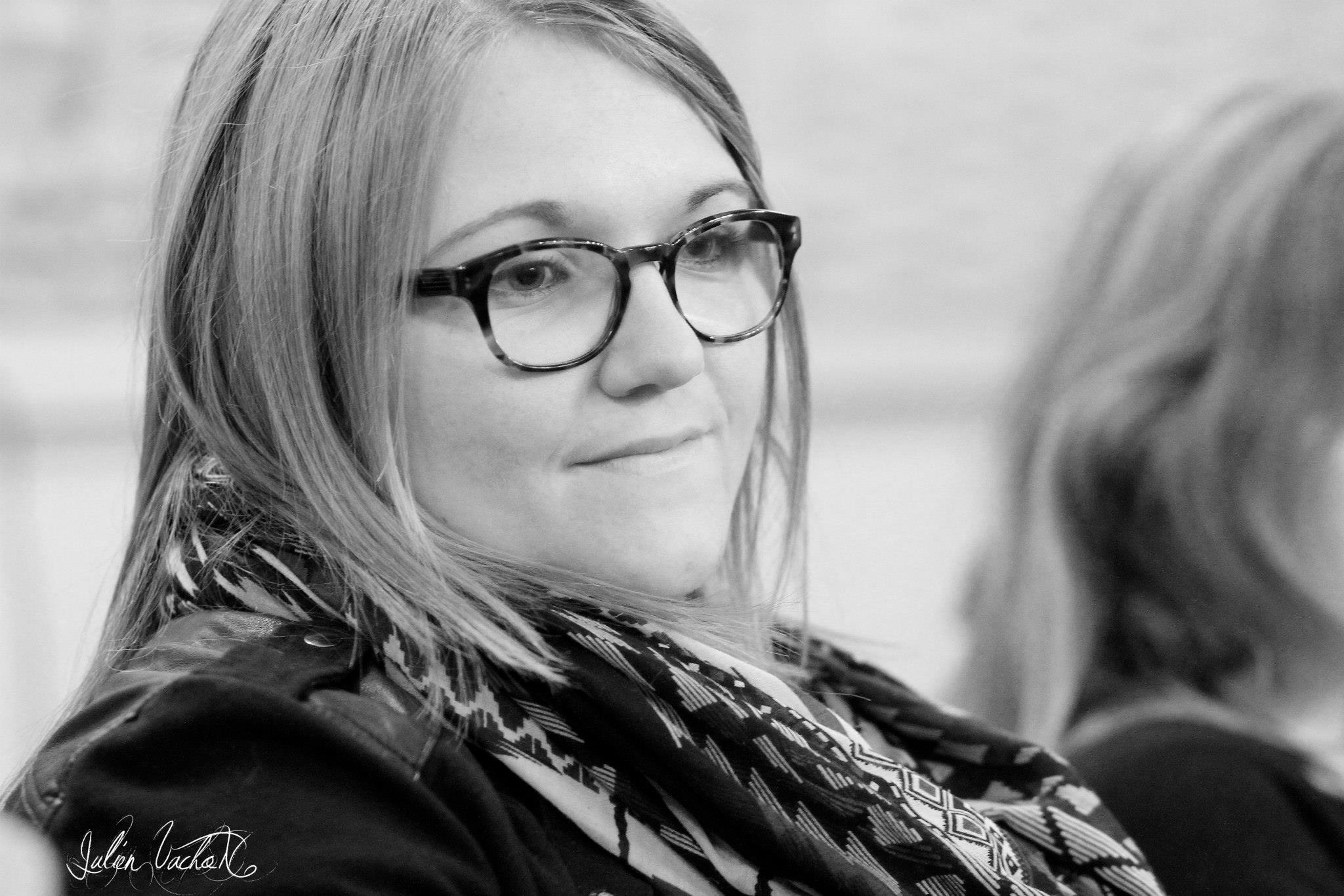 Lola Dubini, artiste à l’atelier de Cédric