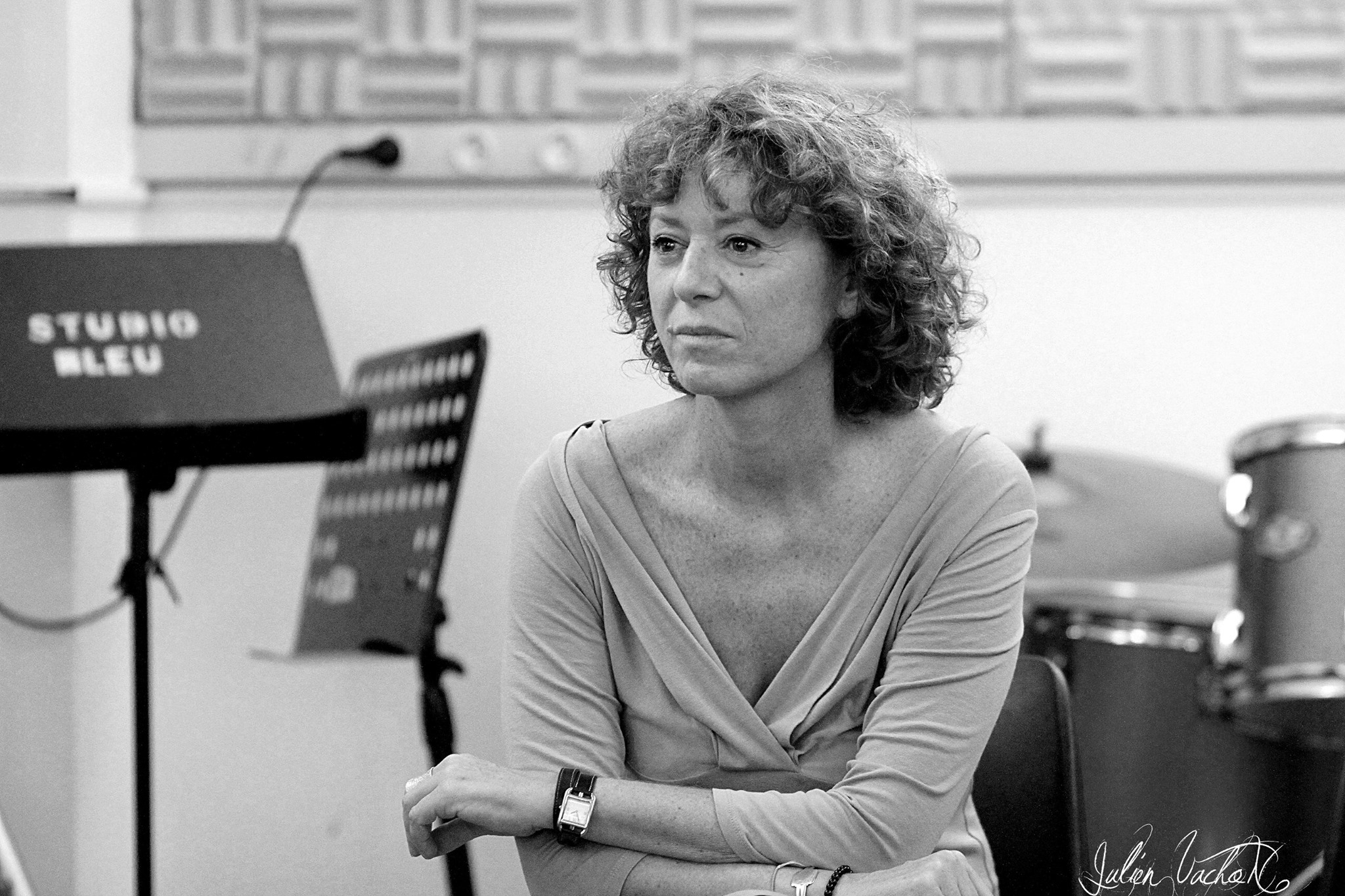 Laure Michelon, manageuse d’artistes, par L’Atelier de Cédric