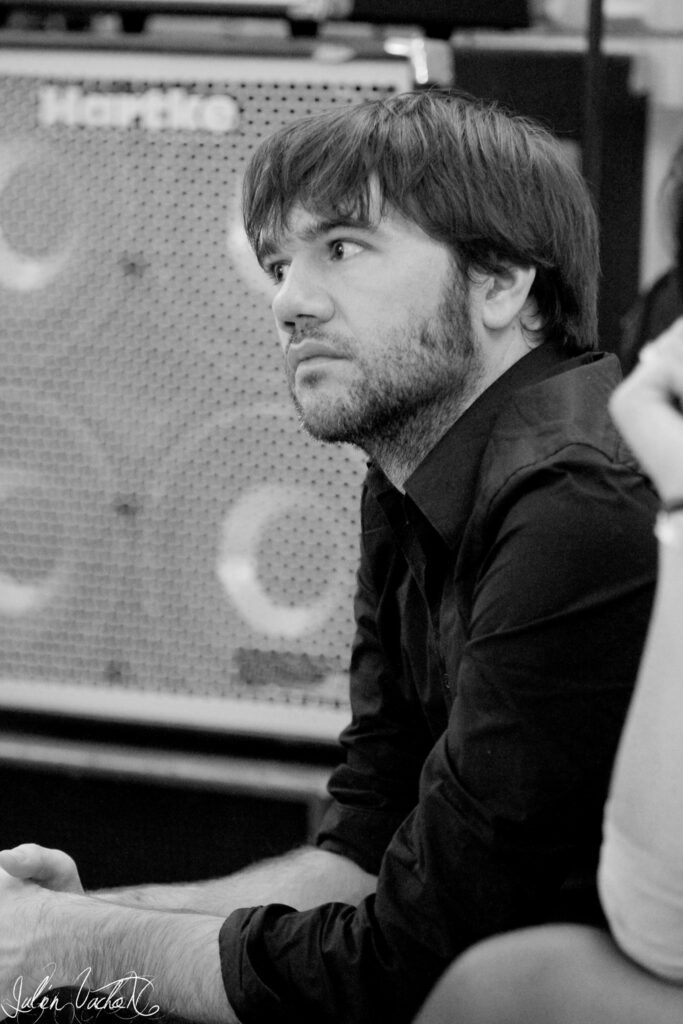 Gilles Grohan, artiste à l'atelier de Cédric