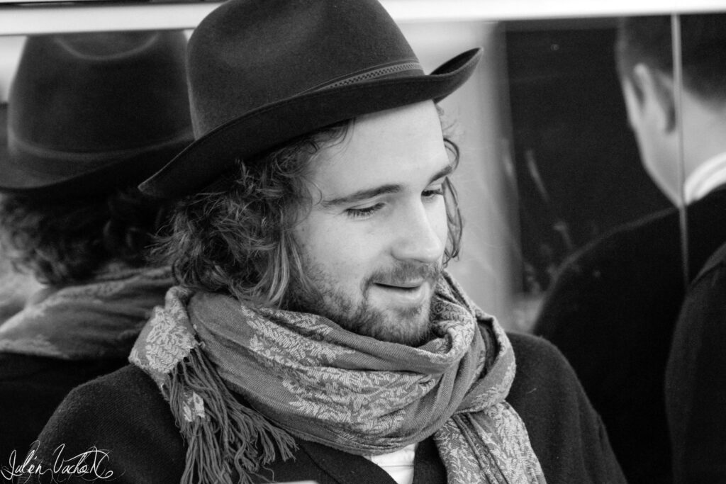 Arnaud Pujol, artiste à l'atelier de Cédric