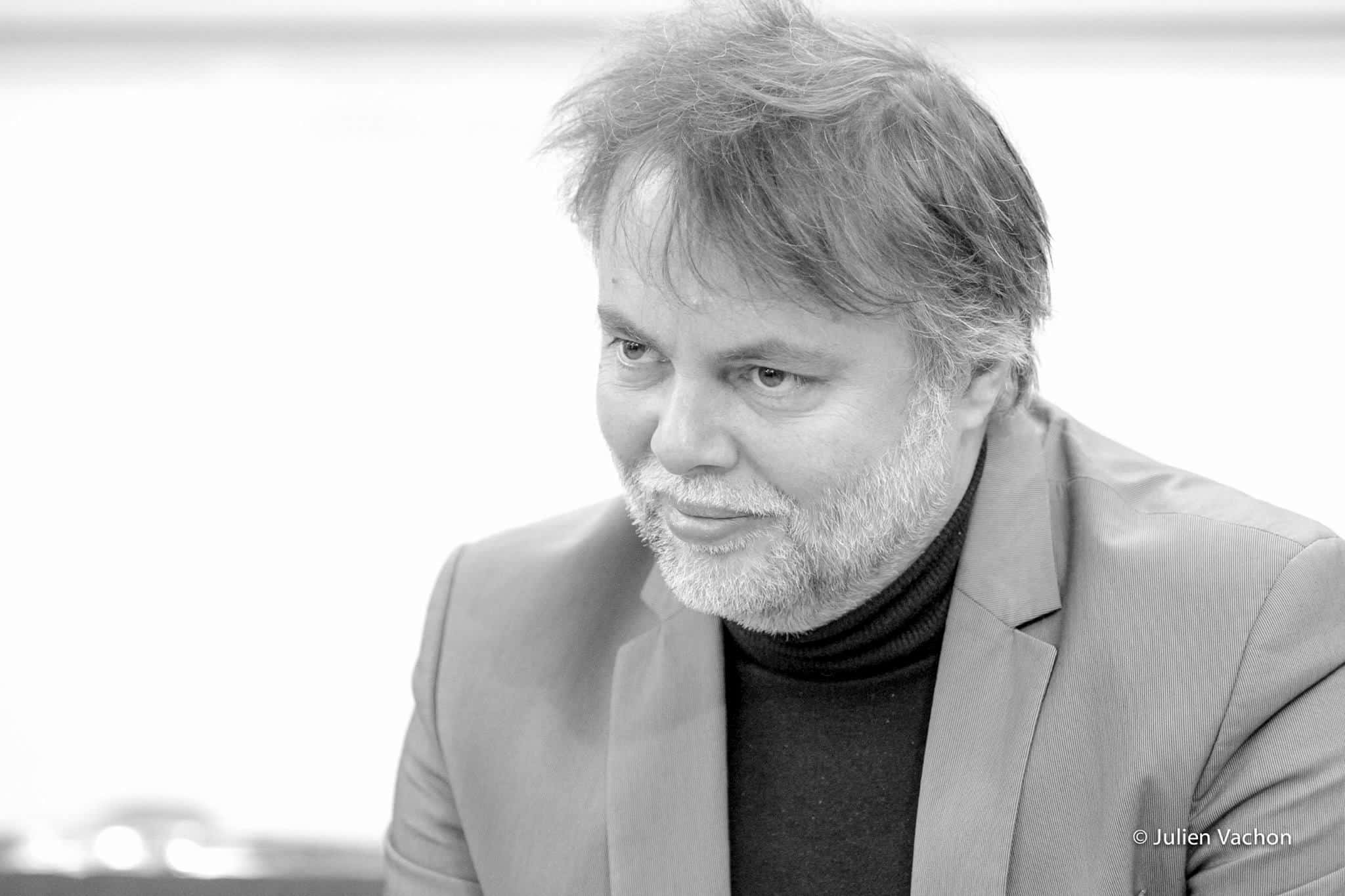 Eric Françaix (RFI), par L’Atelier de Cédric
