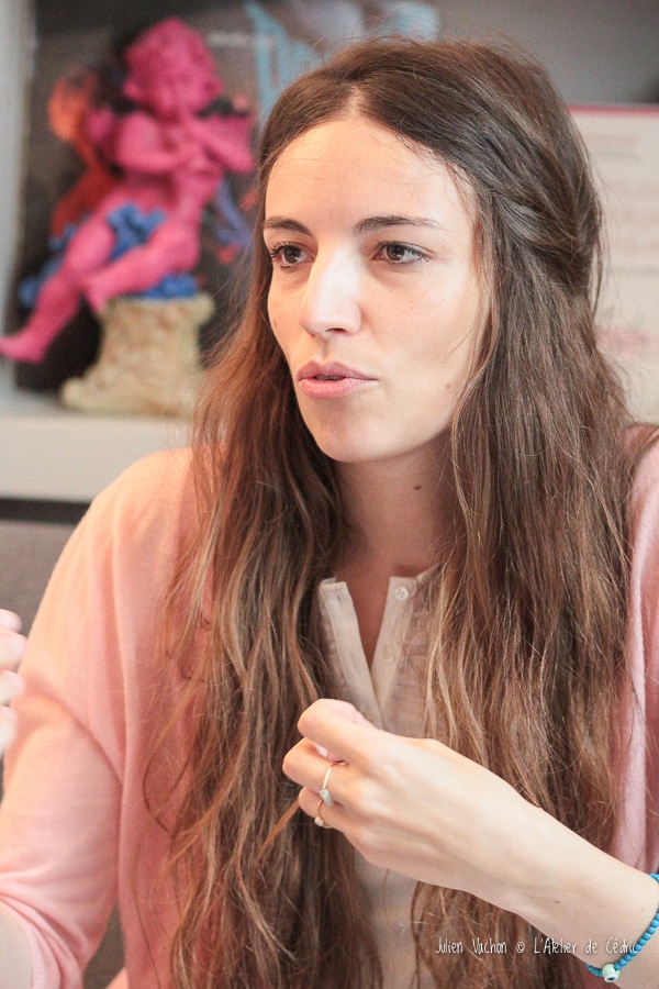Aurélie Charon, productrice de radio à Radio France, photographiée pour L'Atelier de Cédric
