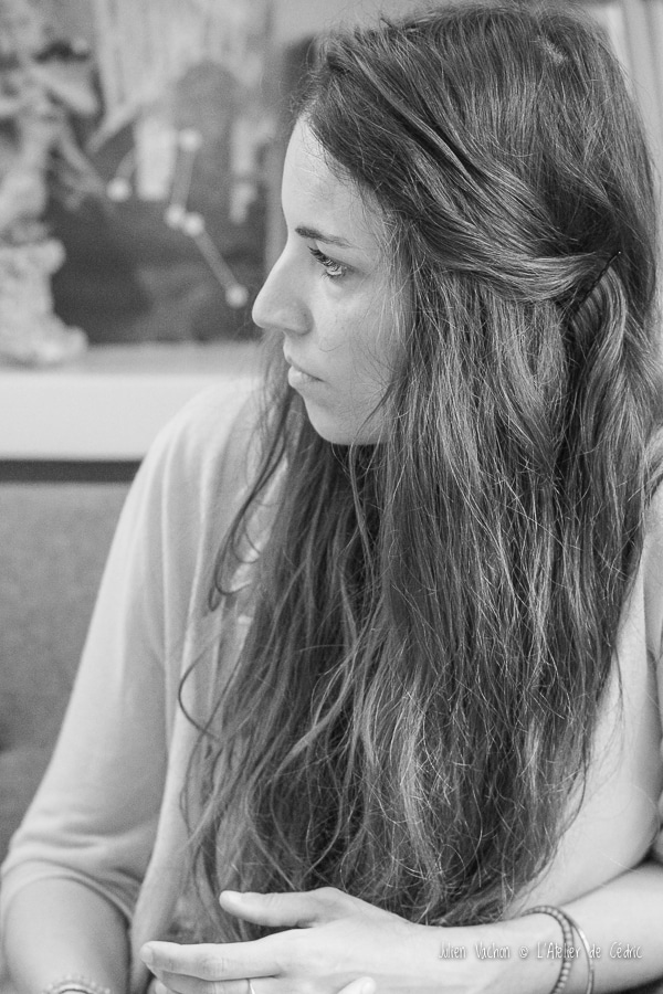 Aurélie Charon, productrice de radio à Radio France, photographiée pour L'Atelier de Cédric