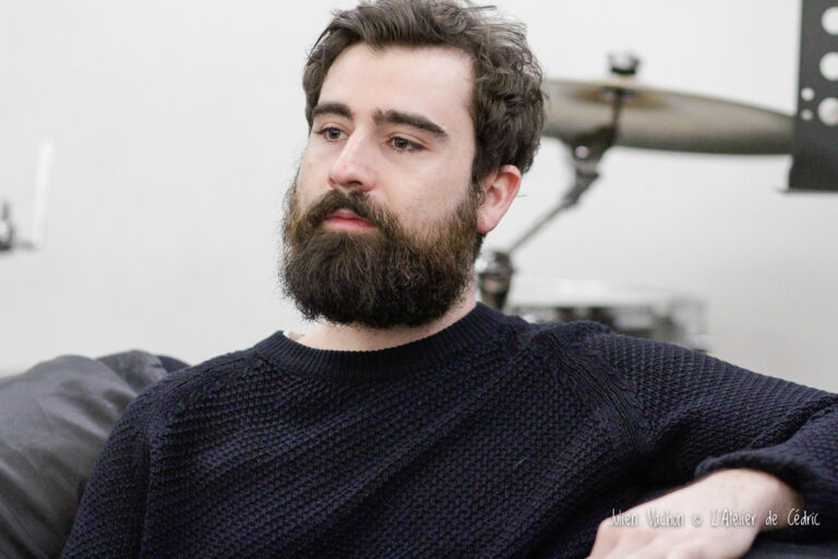 Hugo Barriol – Auteur-compositeur-interprète