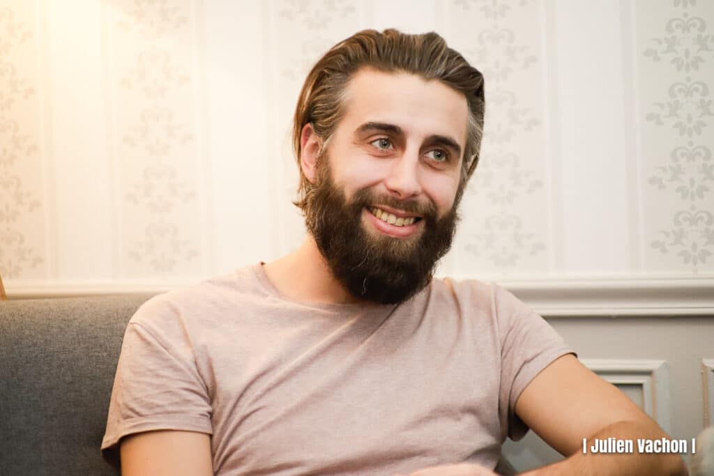 Jérémi Swann Derruppe, ingénieur du son et réalisateur, à L’Atelier de Cédric