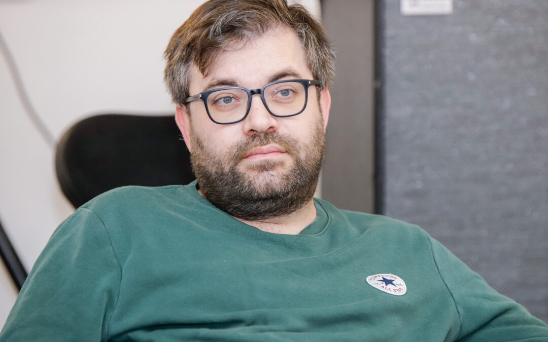 L&rsquo;Atelier de Cédric @ Studio Bleu avec Charles Godard – Zouave Spectacles