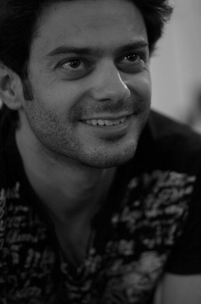 Grégory Bakian, artiste à l'atelier de Cédric