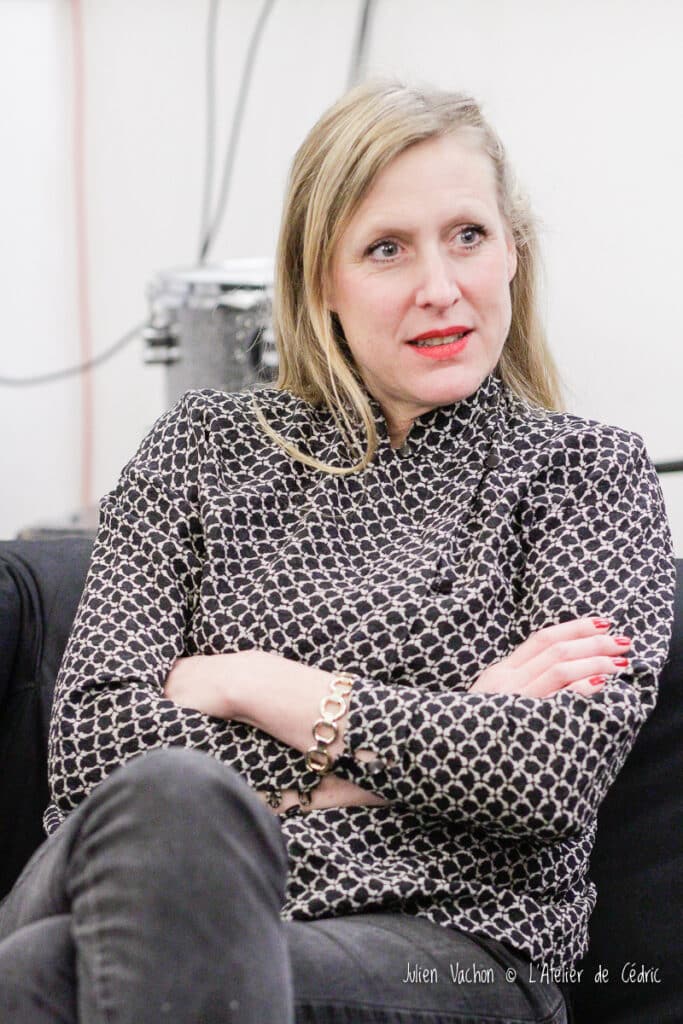 Julie Hardouin, ex-directrice artistique du Batofar, photographiée pour L'Atelier de Cédric