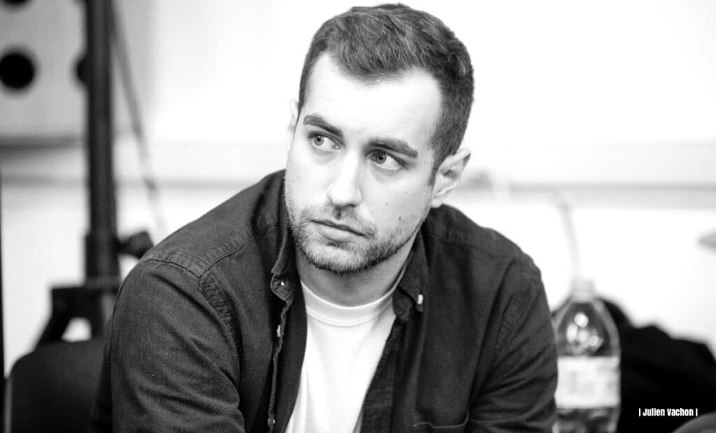 Alexandre Paris, Head of Video France chez Believe, photographié pour L'Atelier de Cédric